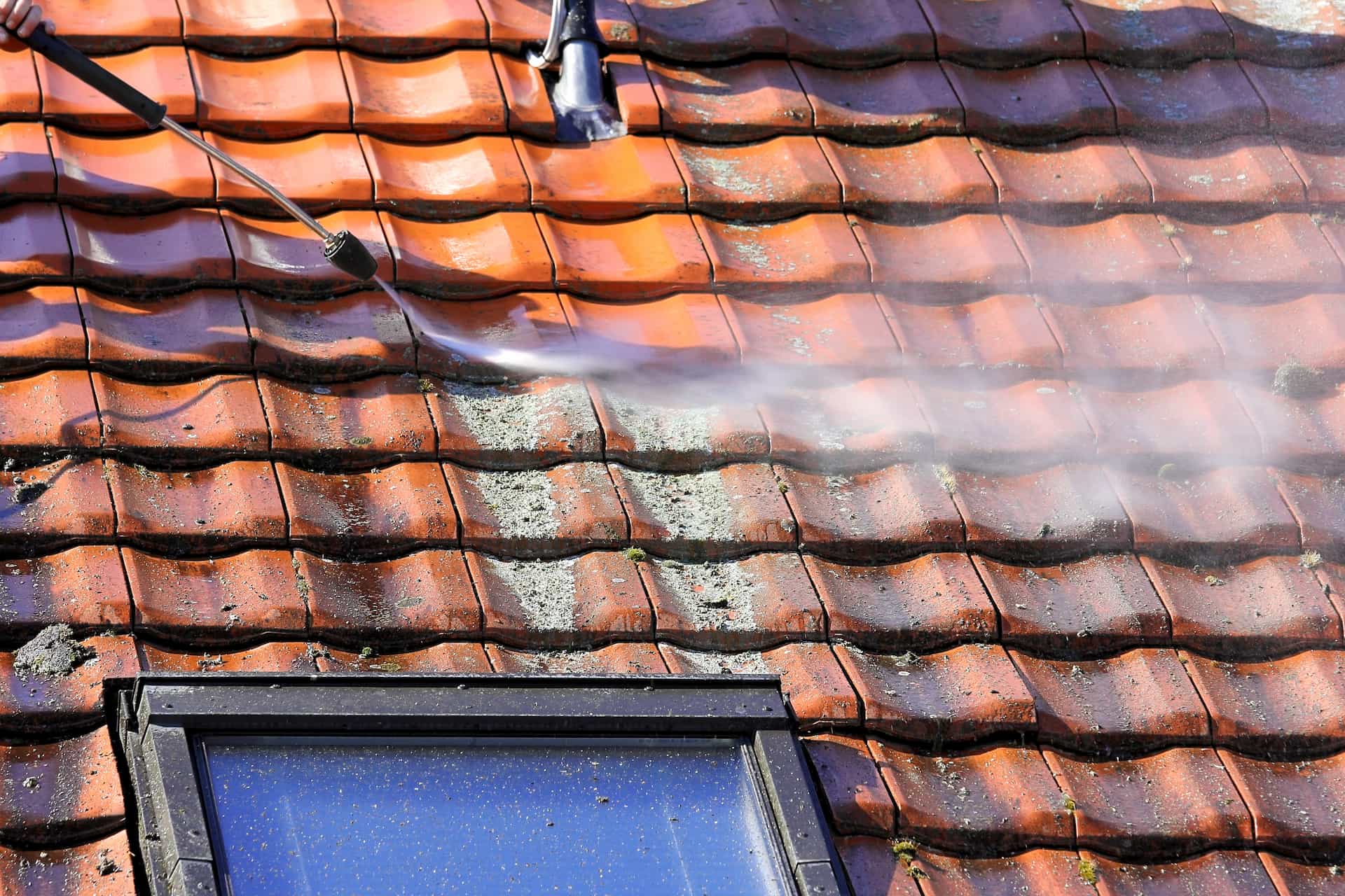 Roof cleaners near me Nottinghamshire